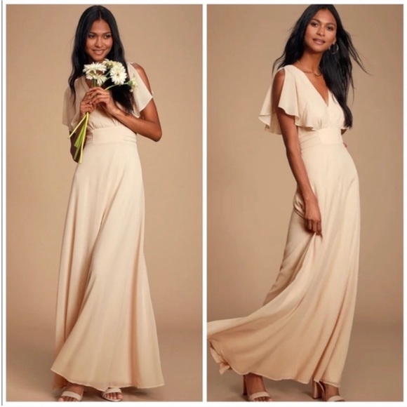 Lulus Dresses & Skirts - Lulu’s Dearly Loved Flutter sleeve maxi dress